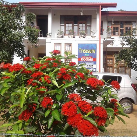 Treasure House Tourist Rest Ξενοδοχείο Anuradhapura Εξωτερικό φωτογραφία
